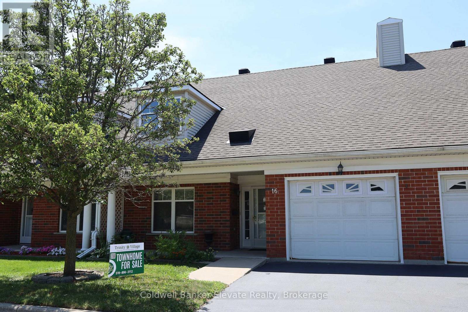 16 - 2705 KINGSWAY DRIVE, Kitchener, Ontario