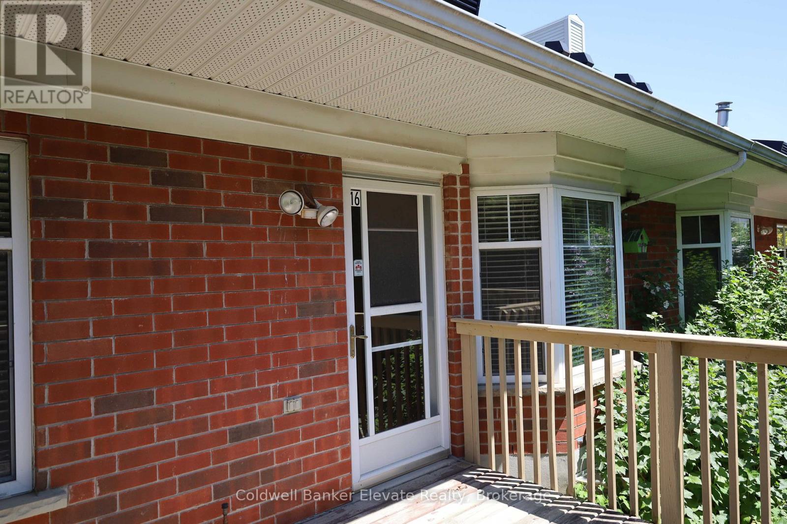 16 - 2705 Kingsway Drive, Kitchener, Ontario  N2C 2T2 - Photo 17 - X12469382
