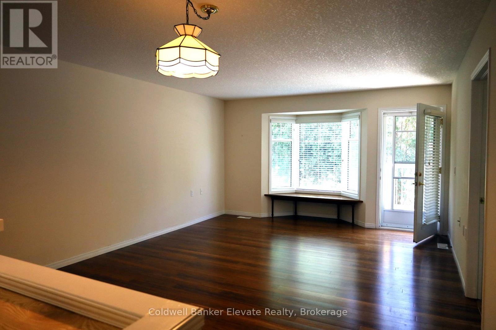 16 - 2705 Kingsway Drive, Kitchener, Ontario  N2C 2T2 - Photo 20 - X12469382