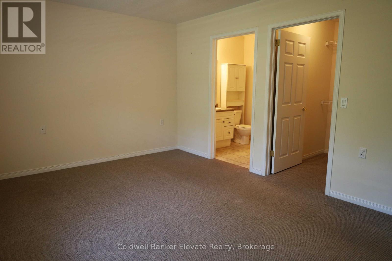 16 - 2705 Kingsway Drive, Kitchener, Ontario  N2C 2T2 - Photo 25 - X12469382