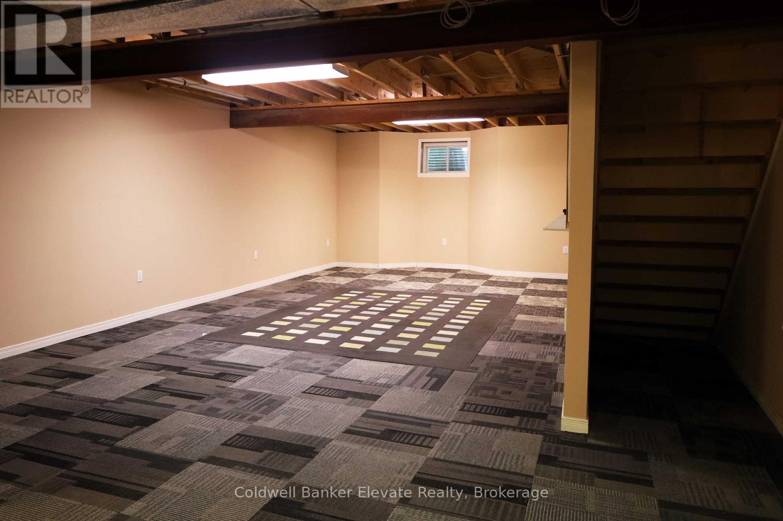 16 - 2705 Kingsway Drive, Kitchener, Ontario  N2C 2T2 - Photo 41 - X12469382