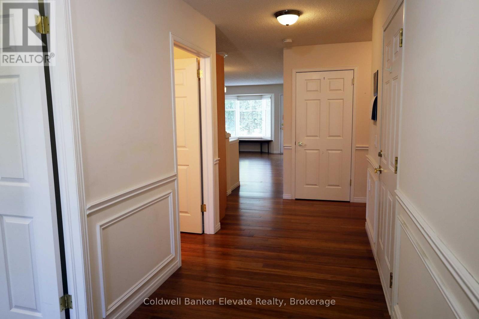 16 - 2705 Kingsway Drive, Kitchener, Ontario  N2C 2T2 - Photo 6 - X12469382