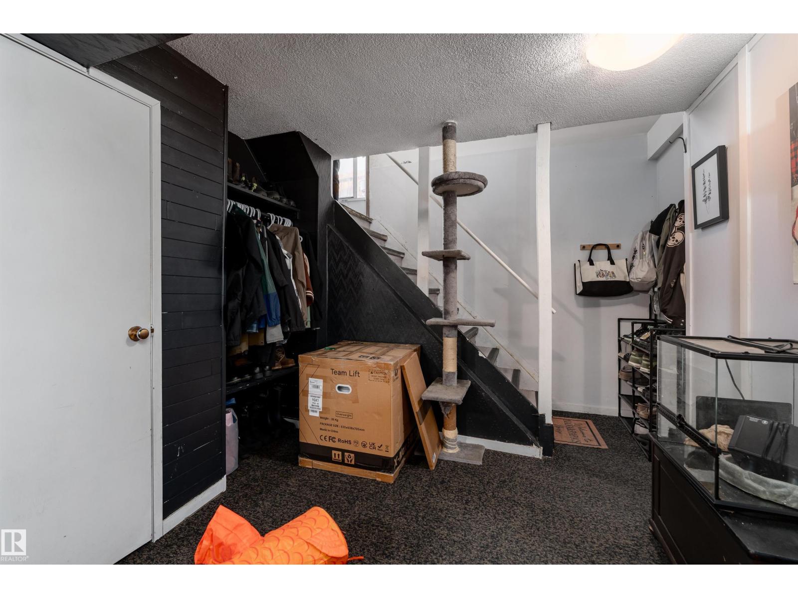 8207 169 St Nw, Edmonton, Alberta  T5R 2W4 - Photo 17 - E4462599