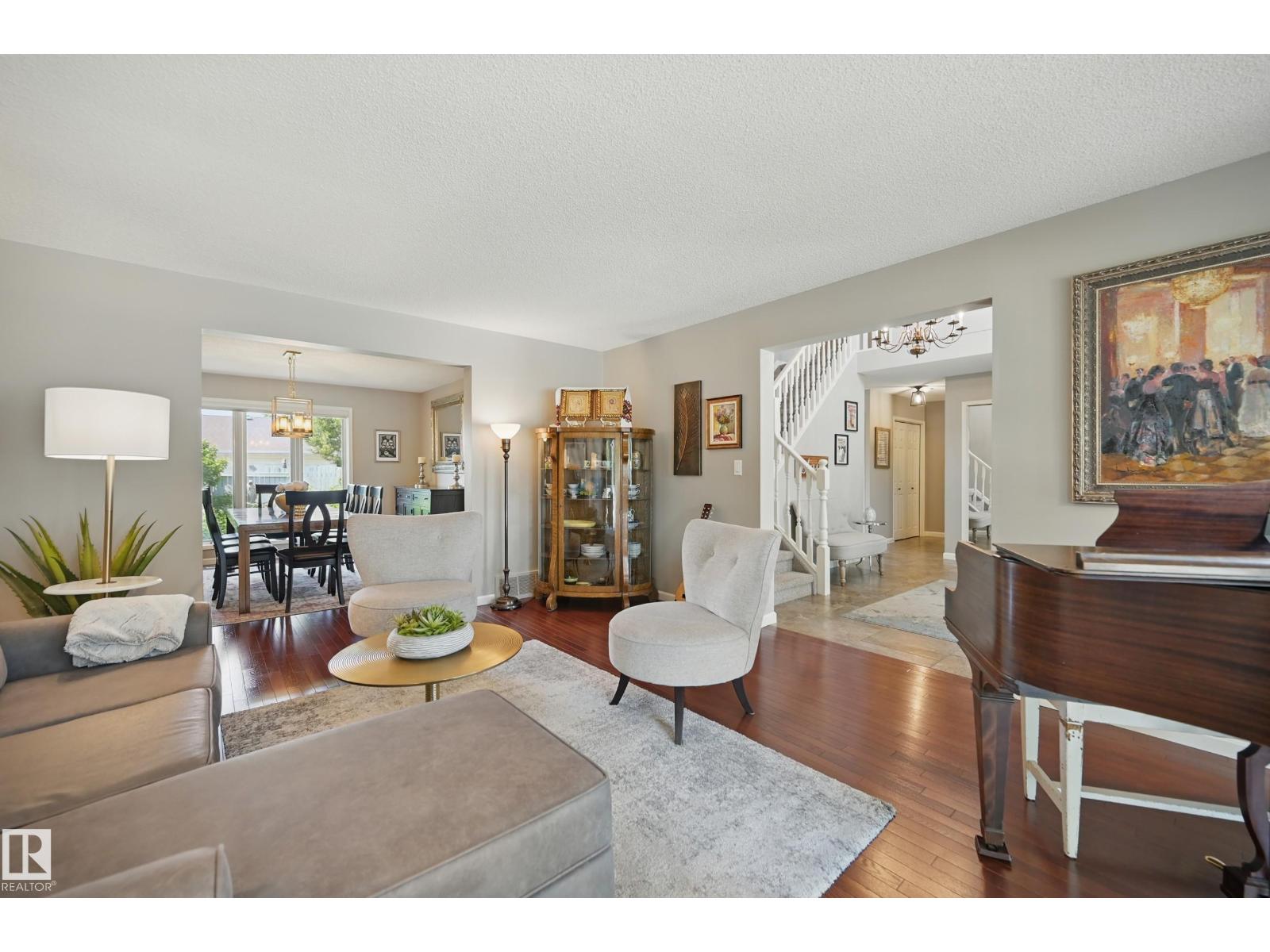 24 Blue Quill Cr Nw, Edmonton, Alberta  T6J 6C2 - Photo 7 - E4462600
