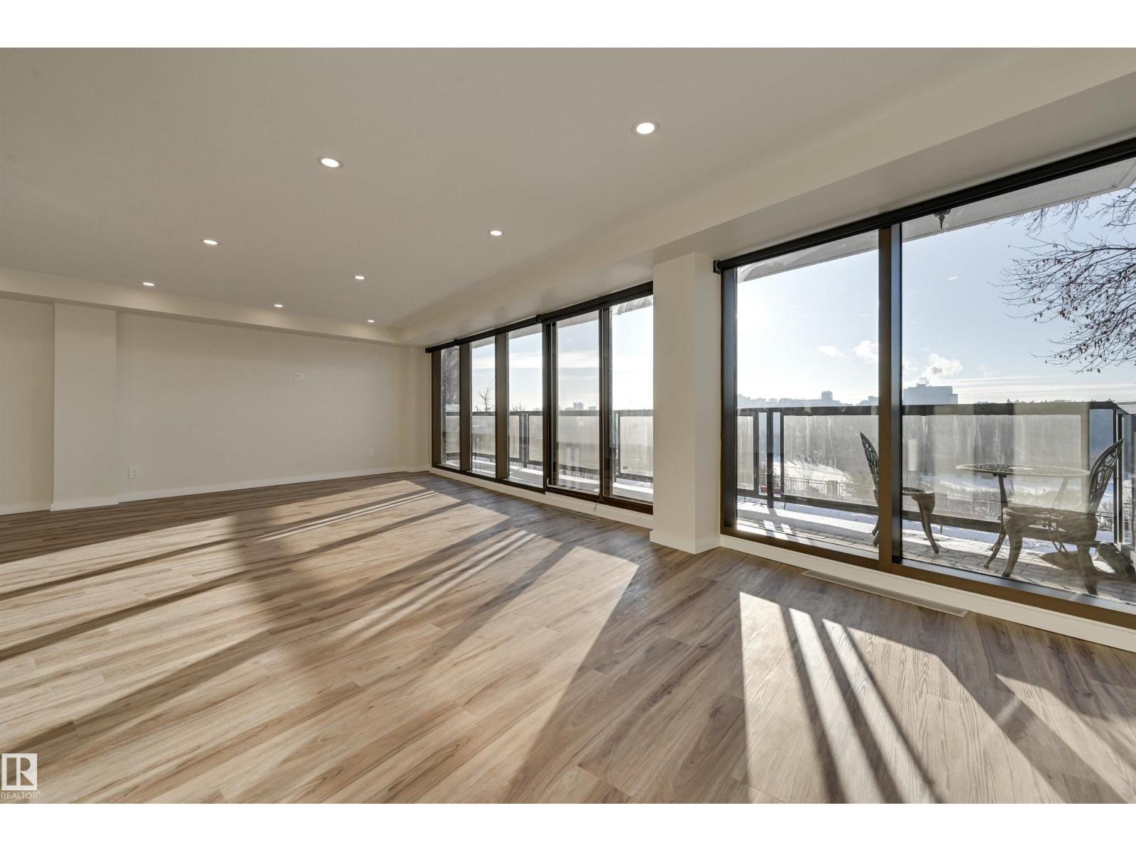11960 100 Av Nw, Edmonton, Alberta  T5K 0K5 - Photo 12 - E4462601