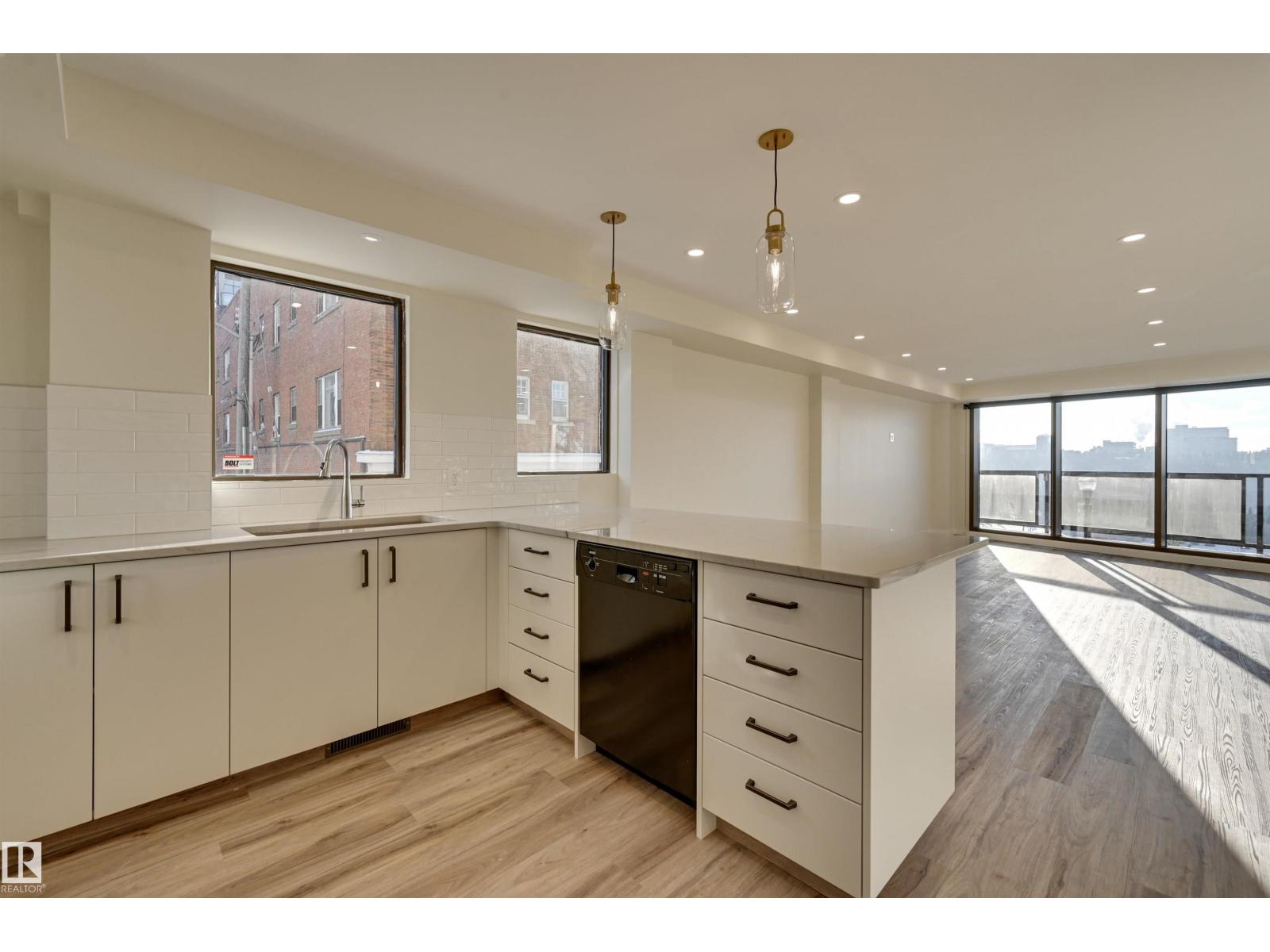 11960 100 Av Nw, Edmonton, Alberta  T5K 0K5 - Photo 20 - E4462601