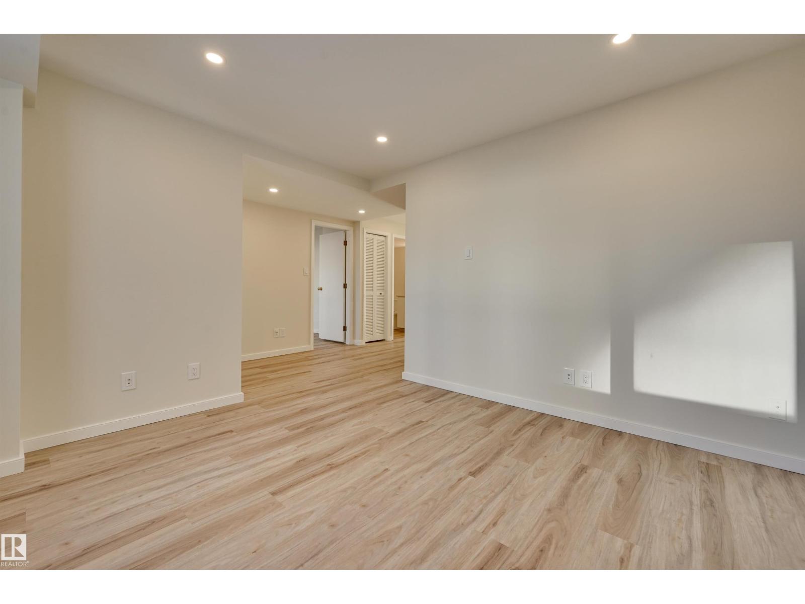 11960 100 Av Nw, Edmonton, Alberta  T5K 0K5 - Photo 26 - E4462601