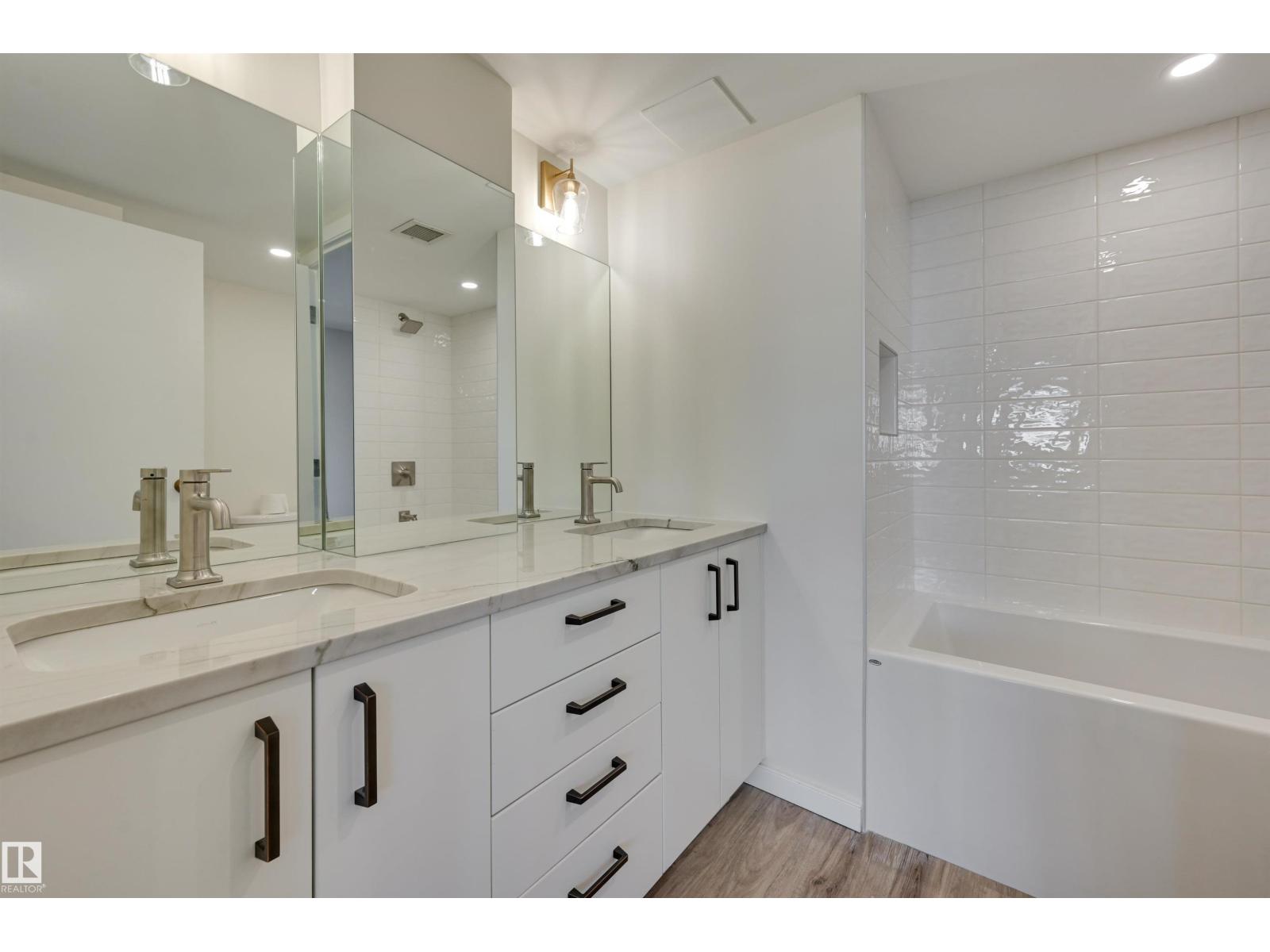 11960 100 Av Nw, Edmonton, Alberta  T5K 0K5 - Photo 33 - E4462601