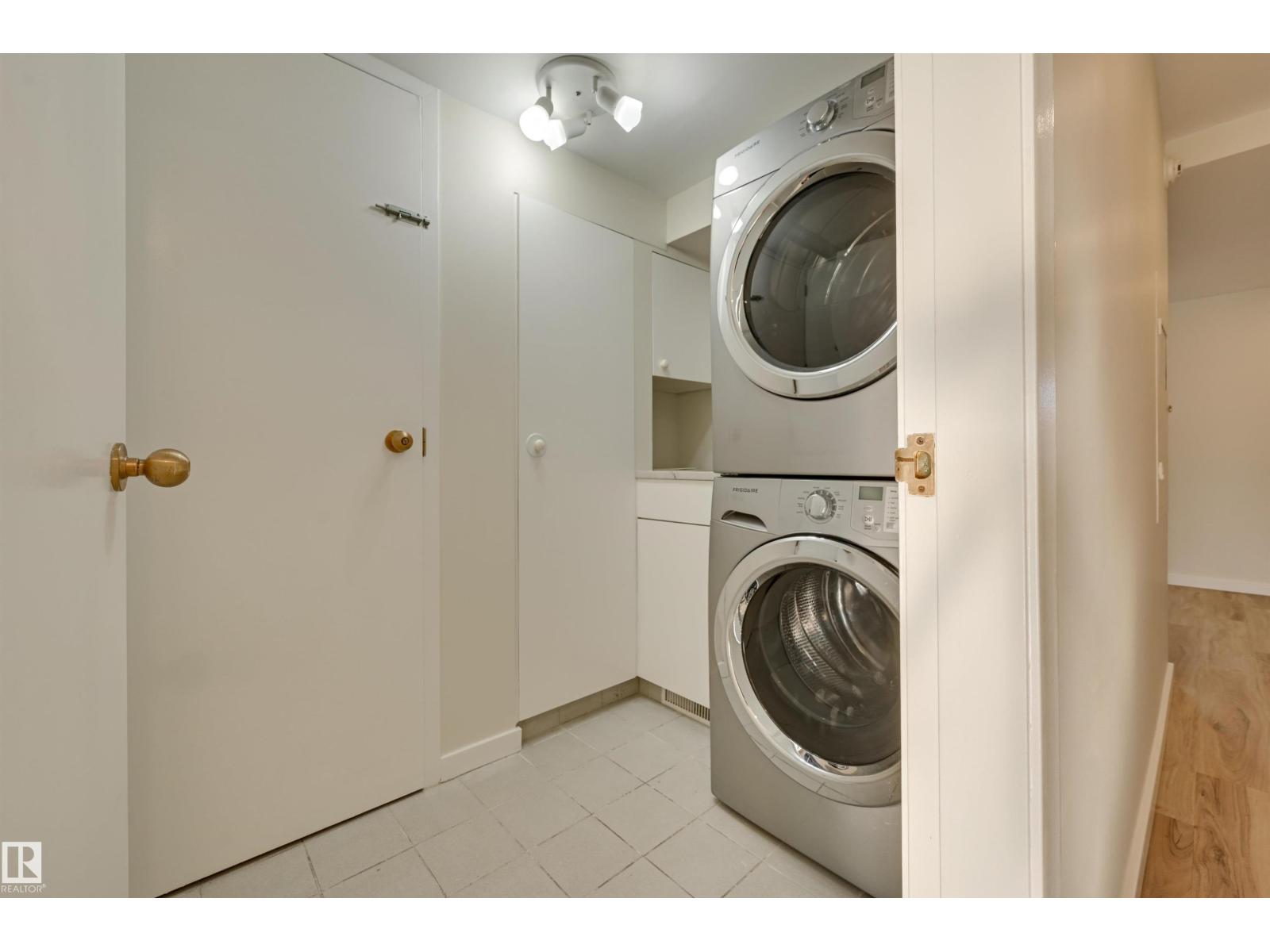 11960 100 Av Nw, Edmonton, Alberta  T5K 0K5 - Photo 38 - E4462601