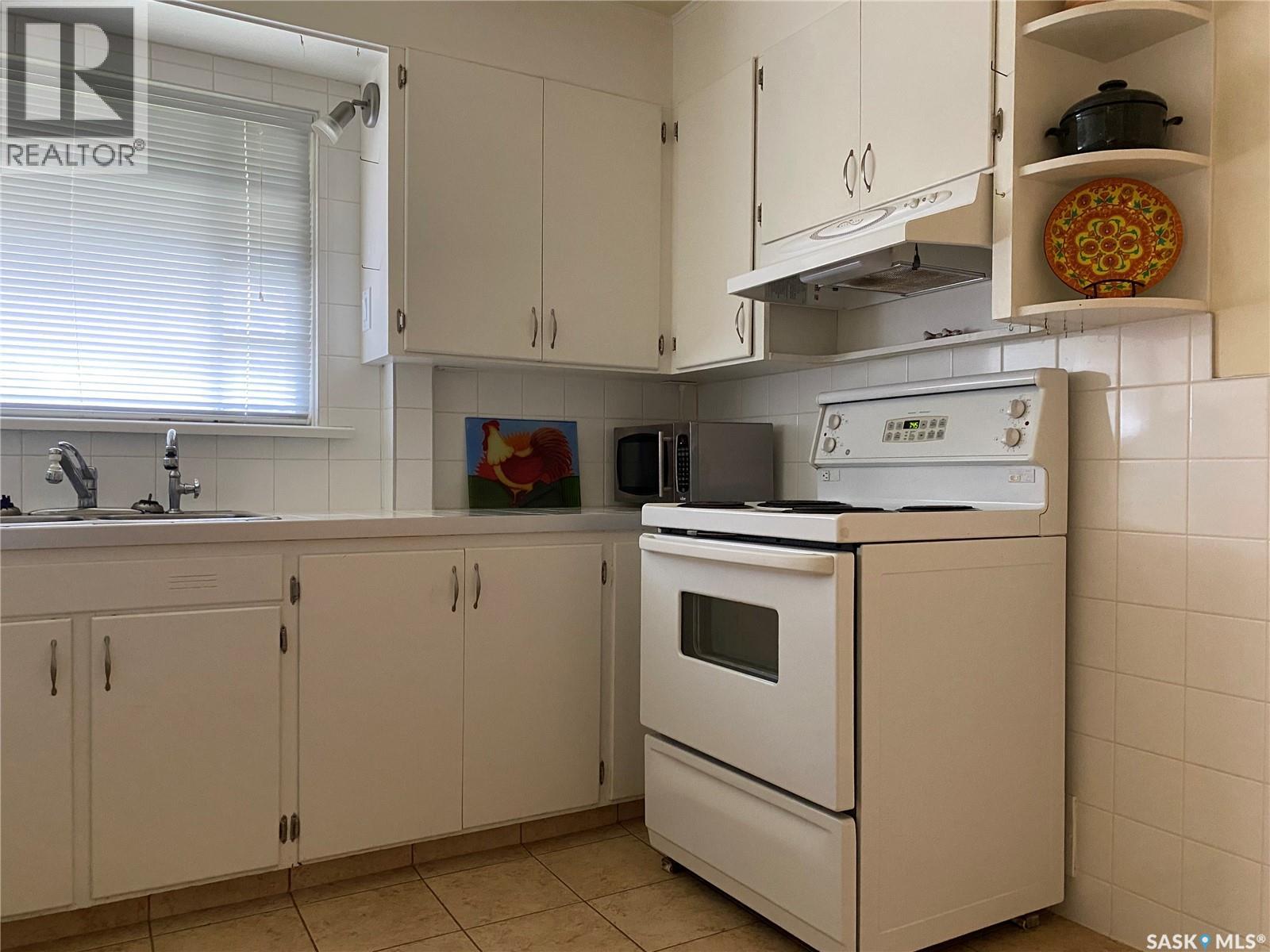 2645 Winnipeg Street, Regina, Saskatchewan  S4P 1H8 - Photo 10 - SK021159