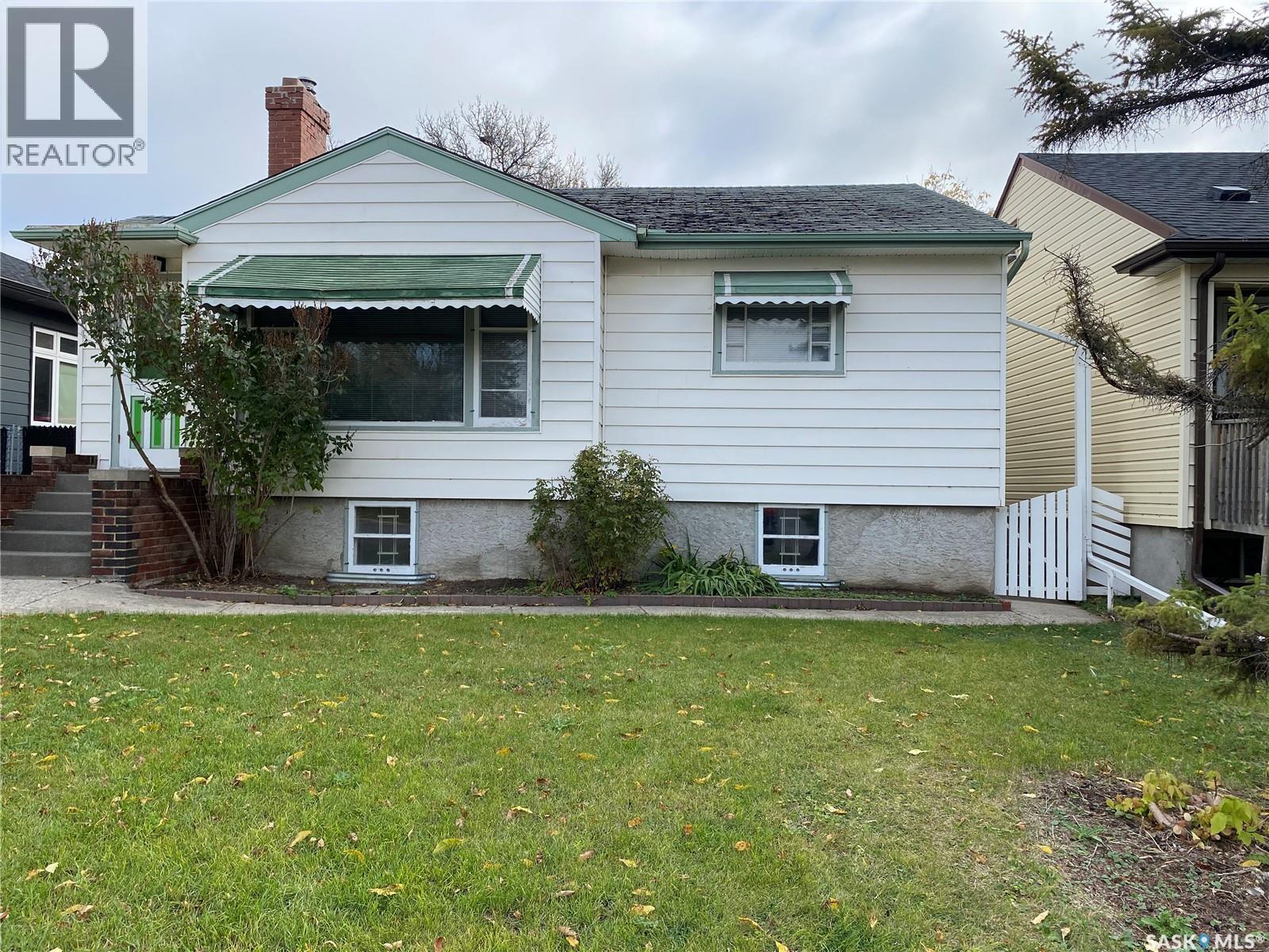 2645 Winnipeg Street, Regina, Saskatchewan  S4P 1H8 - Photo 2 - SK021159