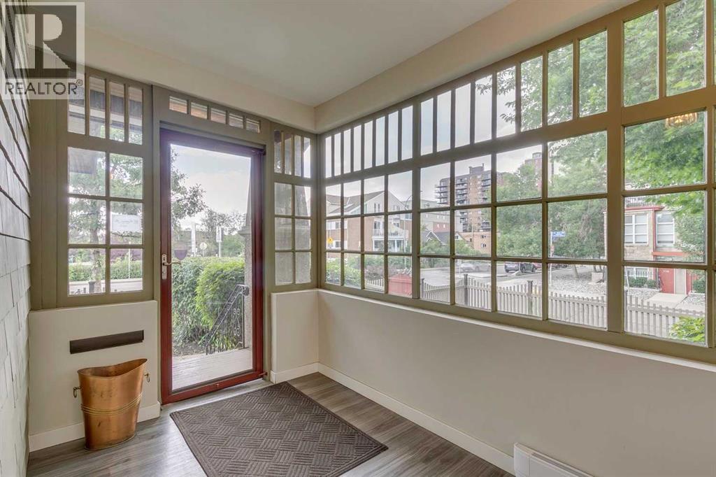 Property at 302 24 Avenue SW image 2