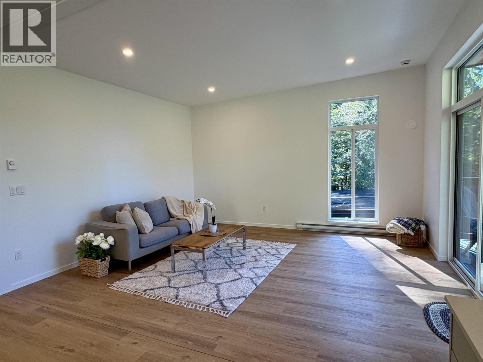 5790 Tillicum Bay Road, Sechelt, British Columbia  V7Z 0C7 - Photo 18 - R3043620