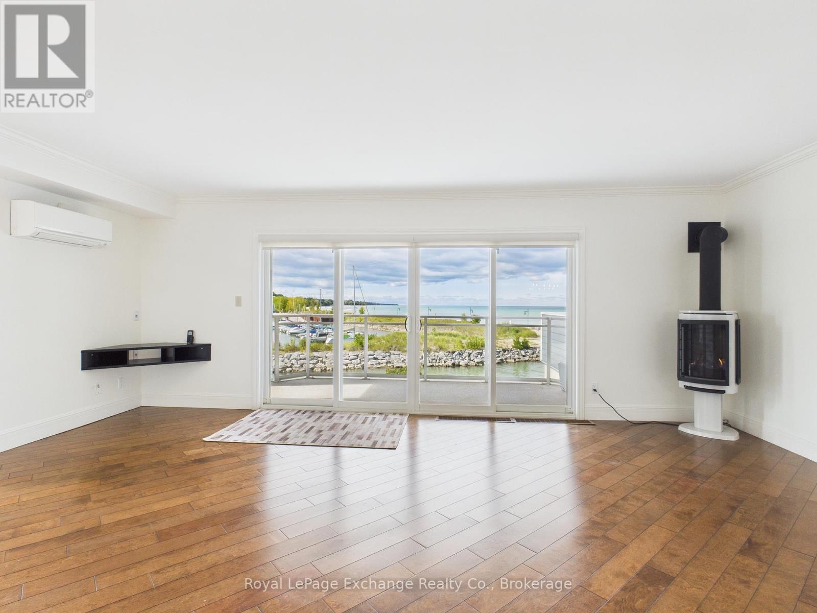 108 - 200 Harbour Street, Kincardine, Ontario  N2Z 3A3 - Photo 6 - X12469511