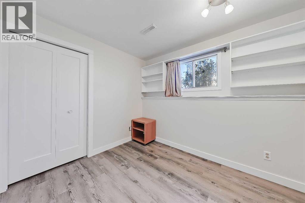 2402 36 Street Sw, Calgary, Alberta  T3E 2Z5 - Photo 24 - A2264990