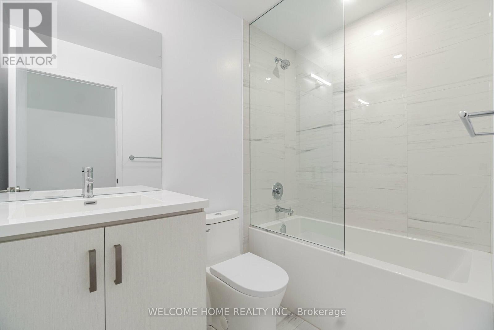 1019 - 38 Honeycrisp Crescent, Vaughan, Ontario  L4K 0M8 - Photo 25 - N12469410