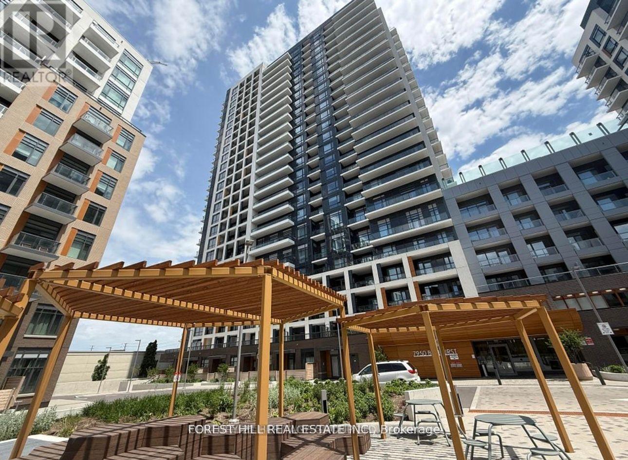 430 - 7950 Bathurst Street, Vaughan, Ontario  L4J 0L4 - Photo 1 - N12469425
