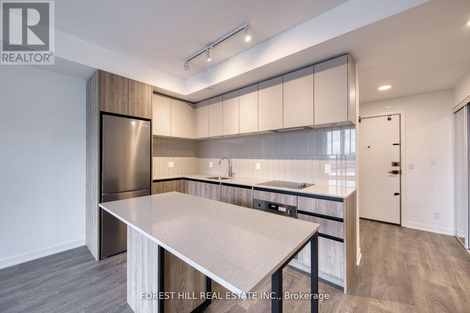 430 - 7950 Bathurst Street, Vaughan, Ontario  L4J 0L4 - Photo 8 - N12469425