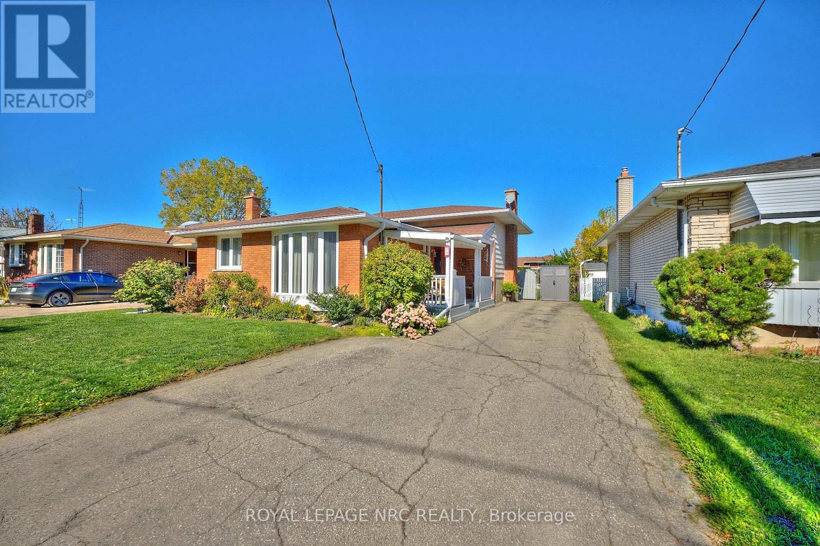 73 Roehampton Avenue, St. Catharines, Ontario  L2M 6B7 - Photo 1 - X12469466