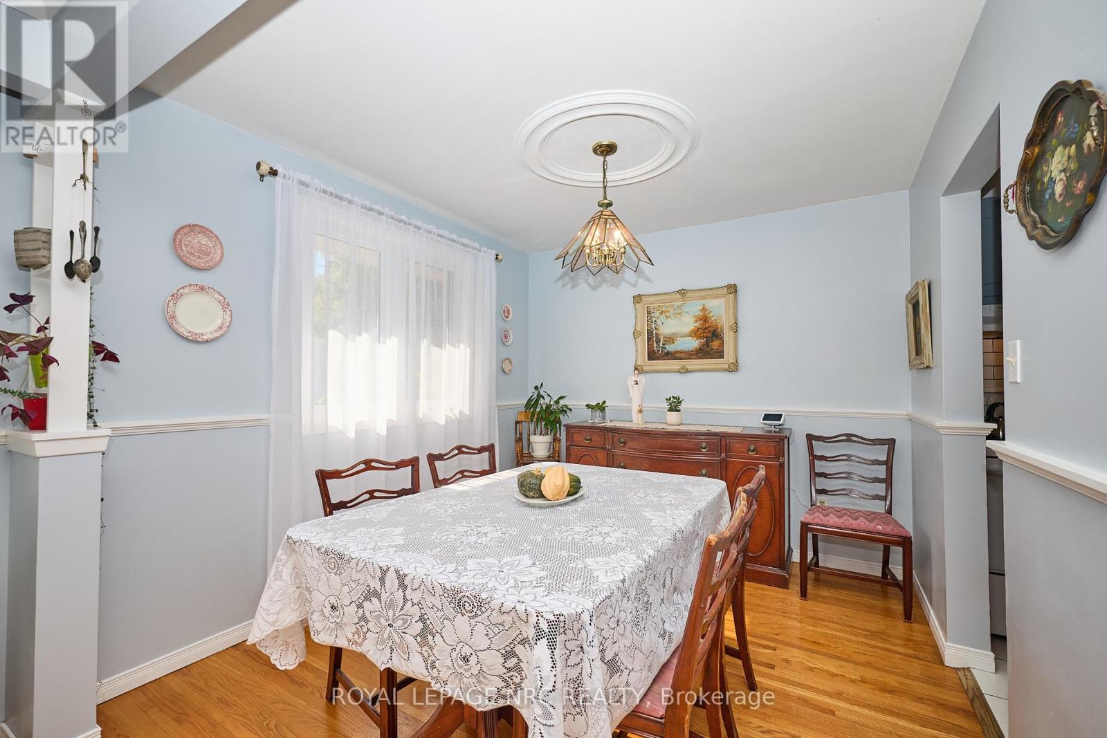 73 Roehampton Avenue, St. Catharines, Ontario  L2M 6B7 - Photo 15 - X12469466