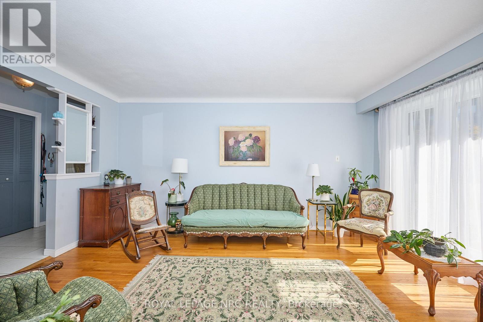 73 Roehampton Avenue, St. Catharines, Ontario  L2M 6B7 - Photo 17 - X12469466