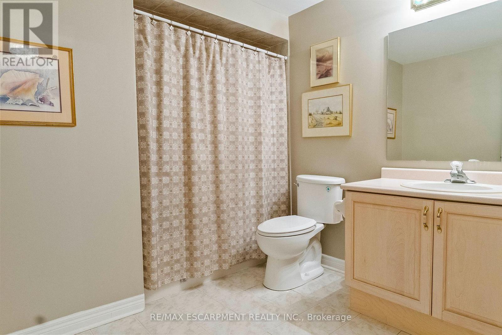 1329 Clarkson Road N, Mississauga, Ontario  L5J 2W6 - Photo 29 - W12469386