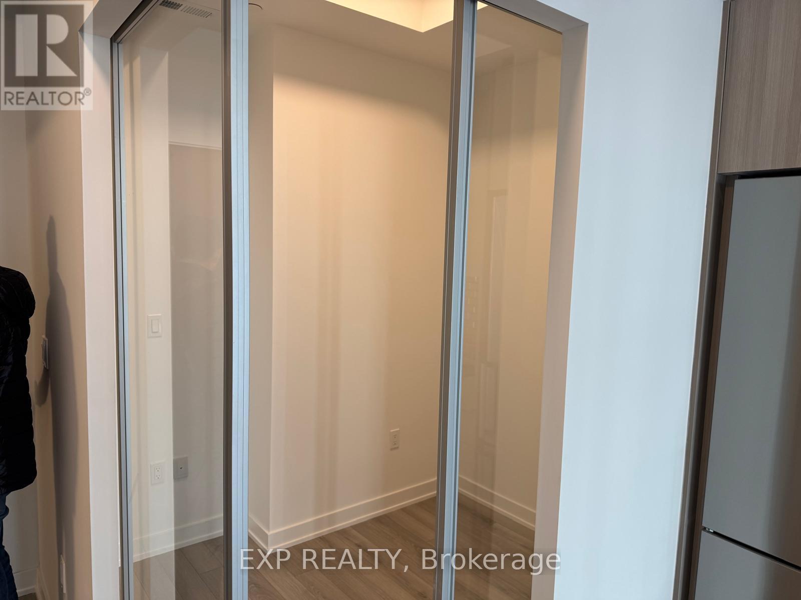 566 - 1005 Dundas St E Street, Oakville, Ontario  L6H 8C7 - Photo 30 - W12469390