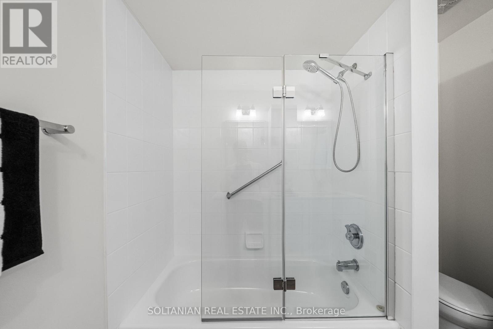 71 Tiller Trail, Brampton, Ontario  L6X 4S6 - Photo 27 - W12469426