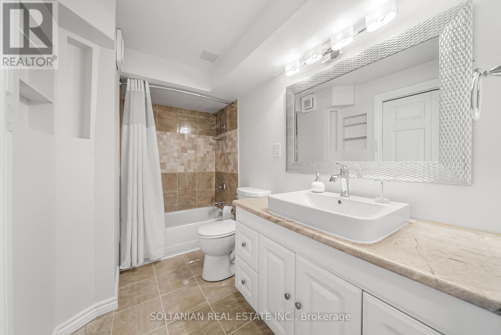 71 Tiller Trail, Brampton, Ontario  L6X 4S6 - Photo 35 - W12469426