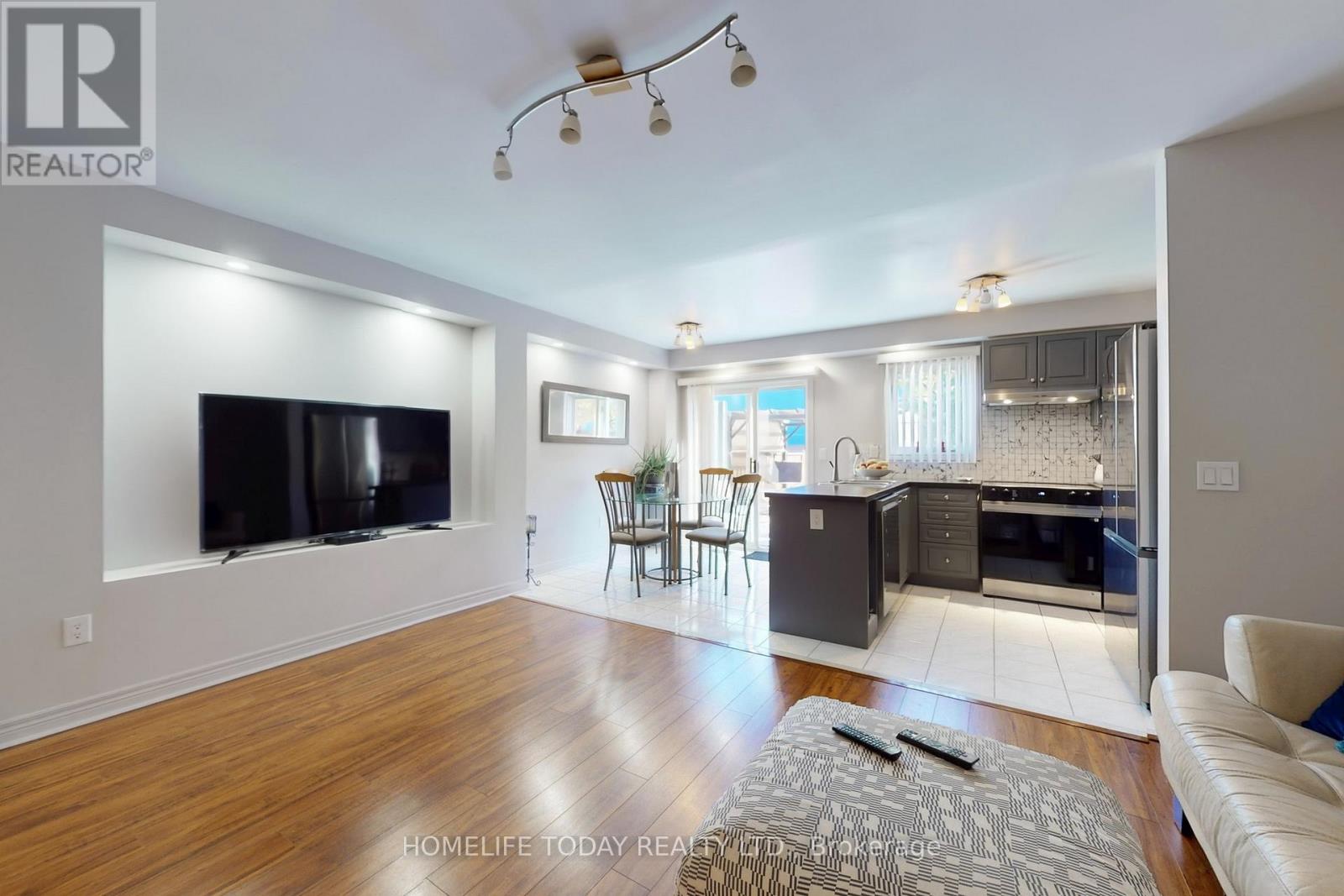 79 Checkerberry Crescent, Brampton, Ontario  L6R 2S9 - Photo 12 - W12469428