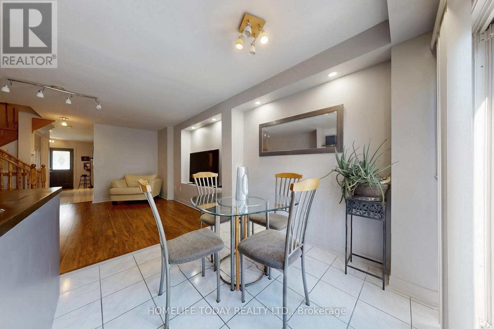 79 Checkerberry Crescent, Brampton, Ontario  L6R 2S9 - Photo 17 - W12469428