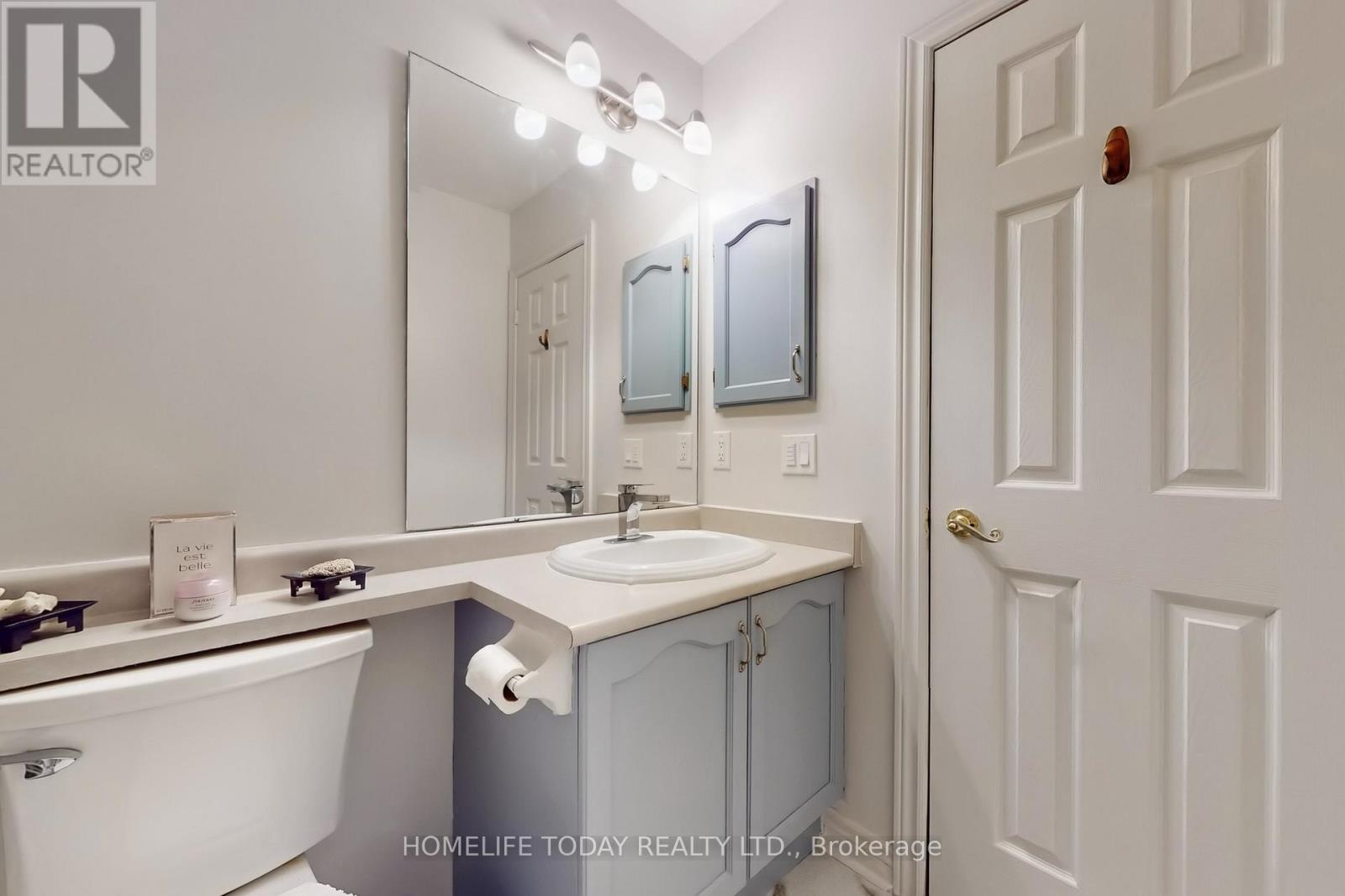 79 Checkerberry Crescent, Brampton, Ontario  L6R 2S9 - Photo 24 - W12469428
