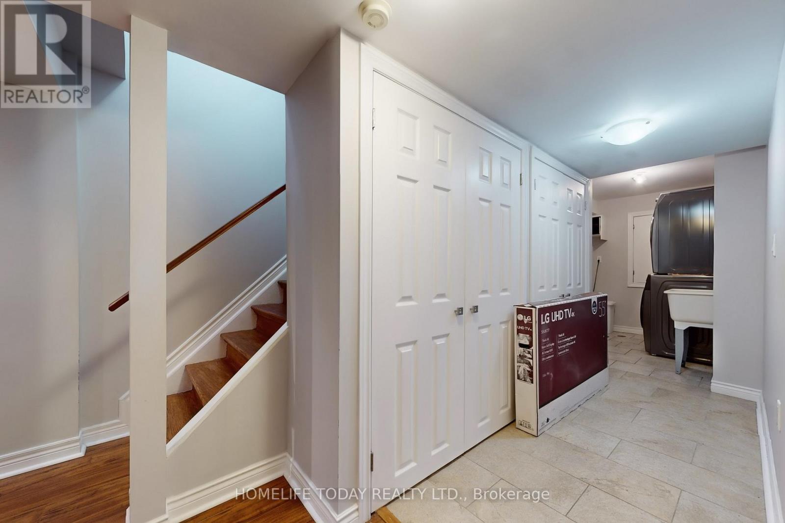 79 Checkerberry Crescent, Brampton, Ontario  L6R 2S9 - Photo 34 - W12469428
