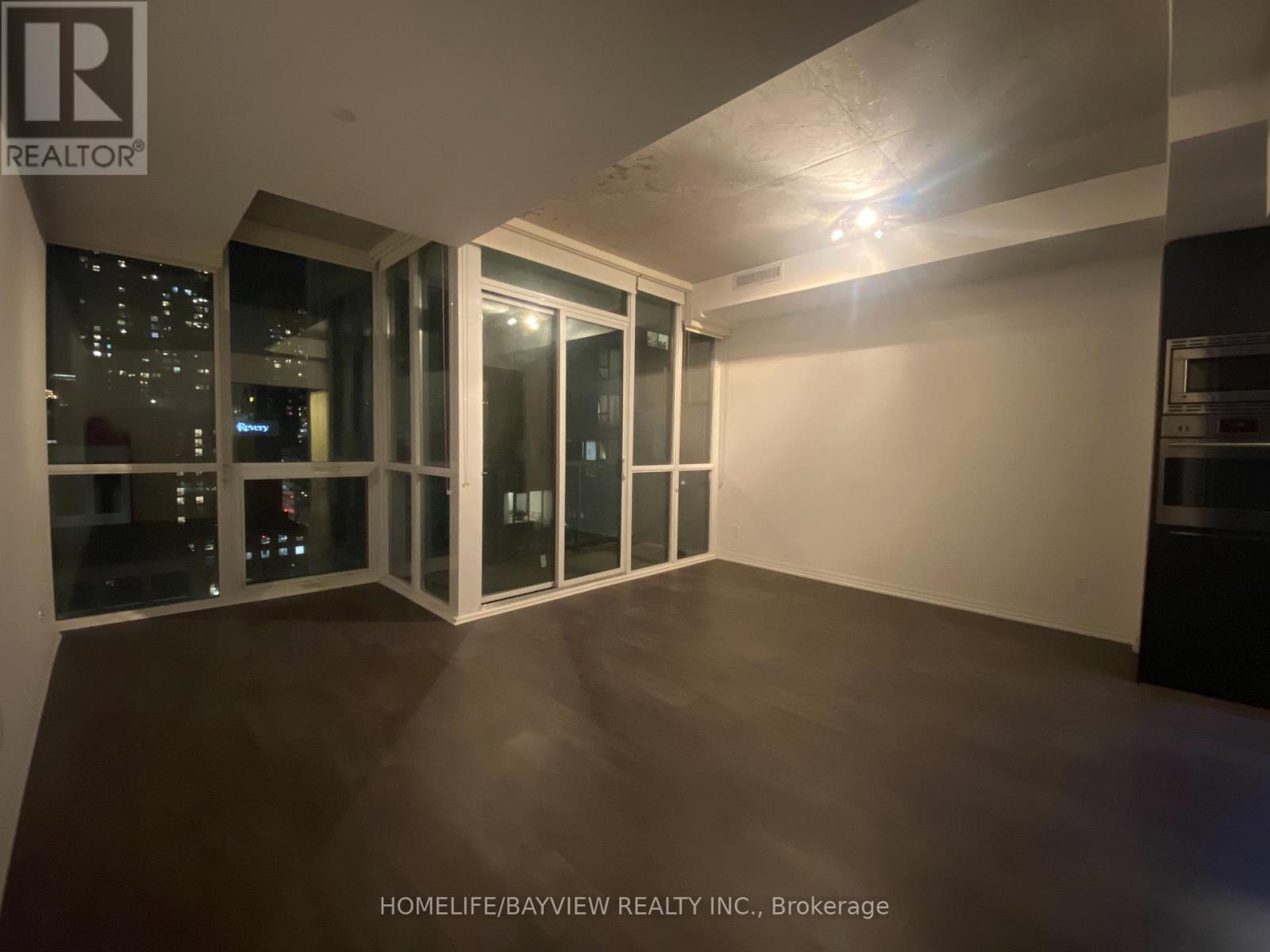 1315 - 88 Blue Jays Way, Toronto, Ontario  M5V 0L7 - Photo 7 - C12449832