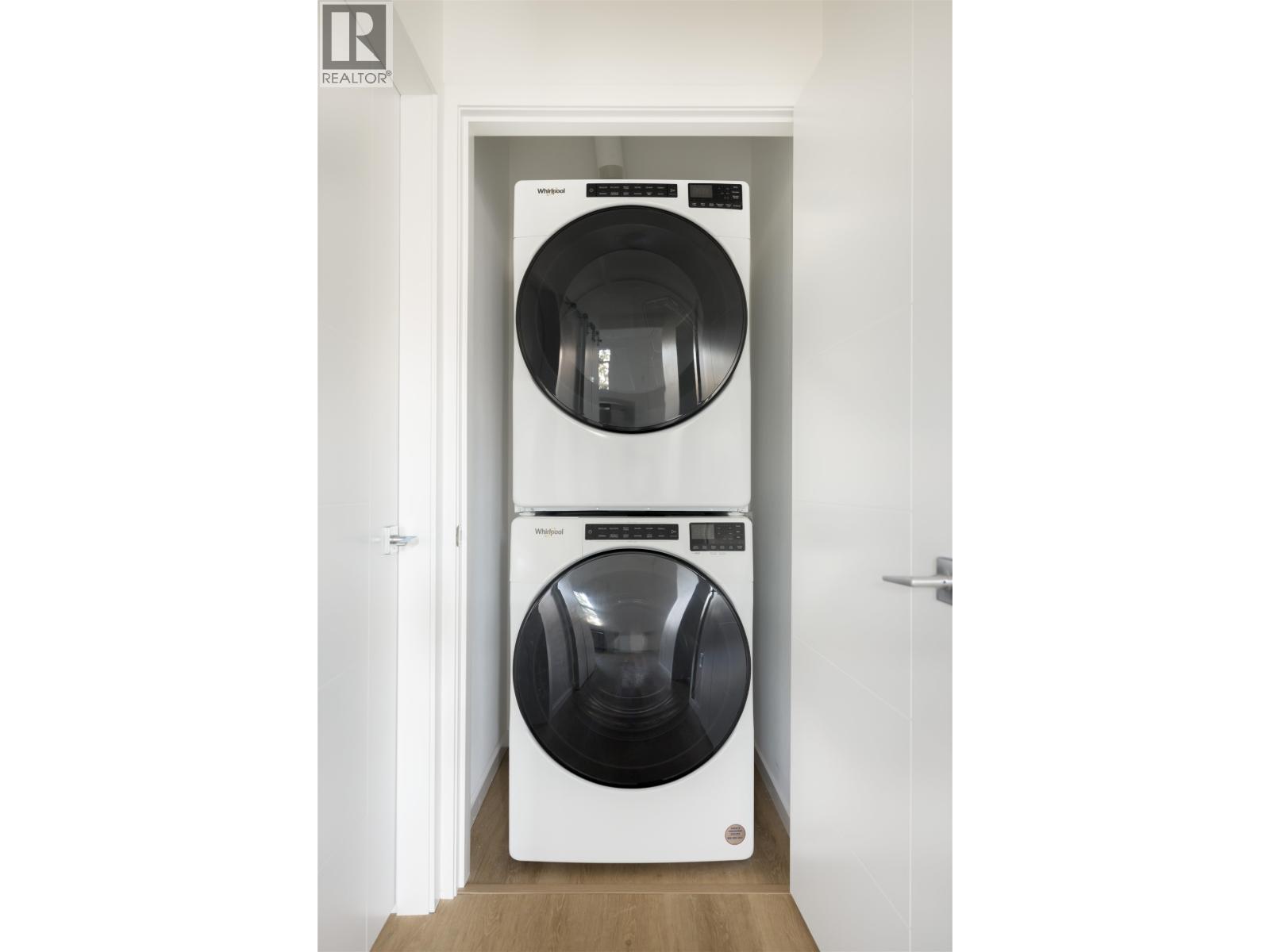 5792 Tillicum Bay Road, Sechelt, British Columbia  V7Z 0C7 - Photo 18 - R3043644