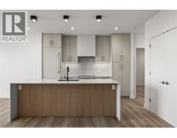 3340 Lakeshore Drive Unit# 306, kelowna, British Columbia