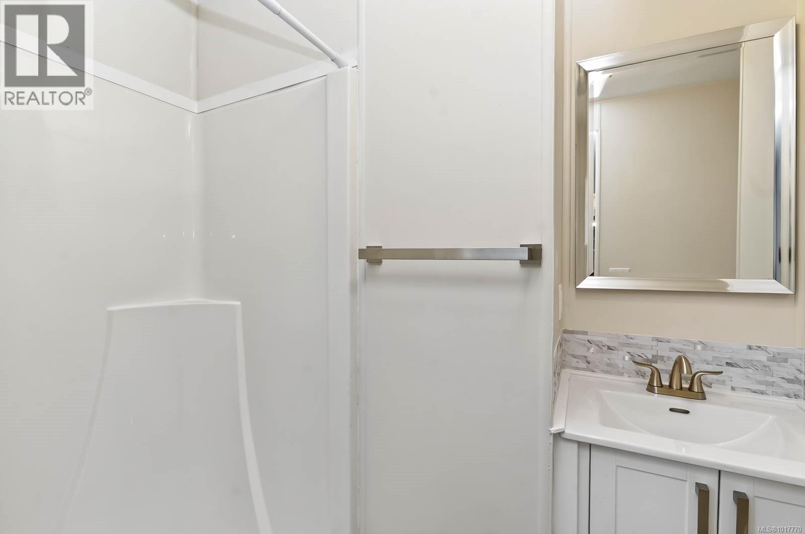 16 4935 Broughton St, Port Alberni, British Columbia  V9Y 8G7 - Photo 18 - 1017770