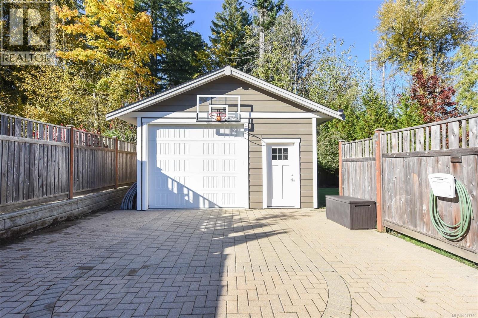 2805 Swanson St, Courtenay, British Columbia  V9N 0C8 - Photo 3 - 1017759