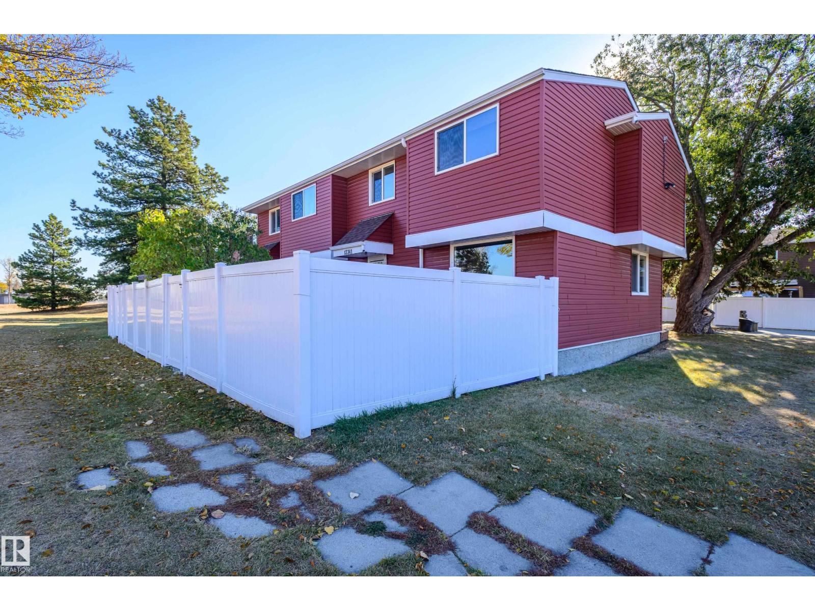 13341 47 ST NW, edmonton, Alberta