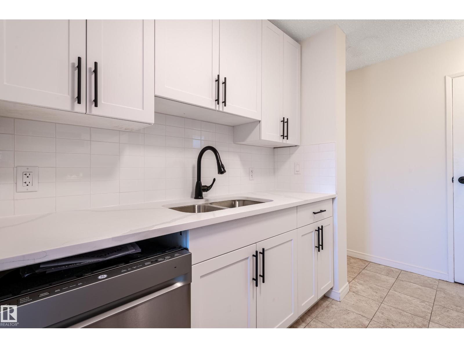 13341 47 St Nw, Edmonton, Alberta  T5A 1L8 - Photo 6 - E4462606