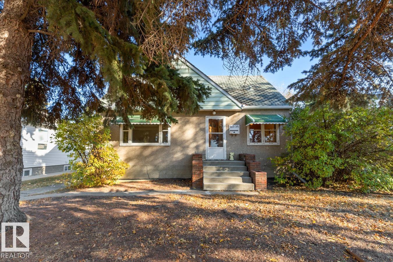 8671 76 ST NW, edmonton, Alberta