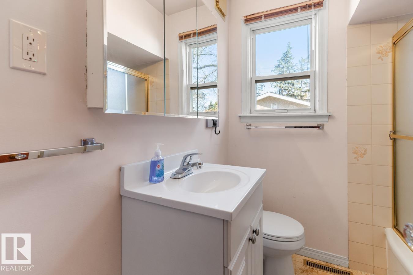 8671 76 St Nw, Edmonton, Alberta  T6C 2K1 - Photo 19 - E4462608
