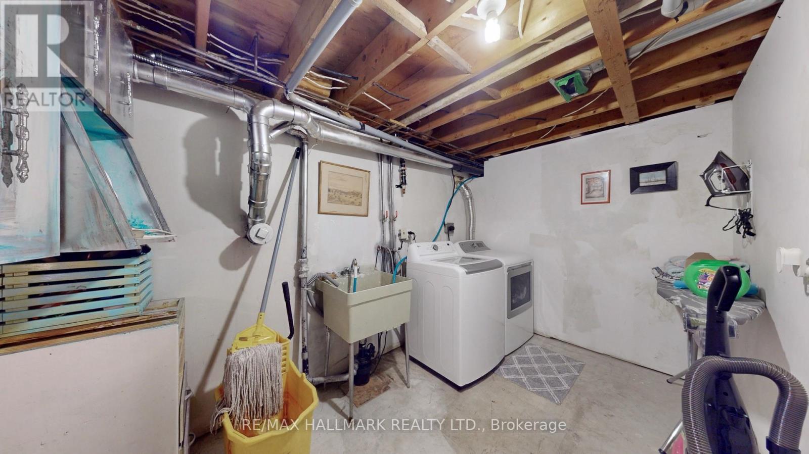 14 Sellens Avenue, Bracebridge, Ontario  P1L 1R4 - Photo 29 - X12469385