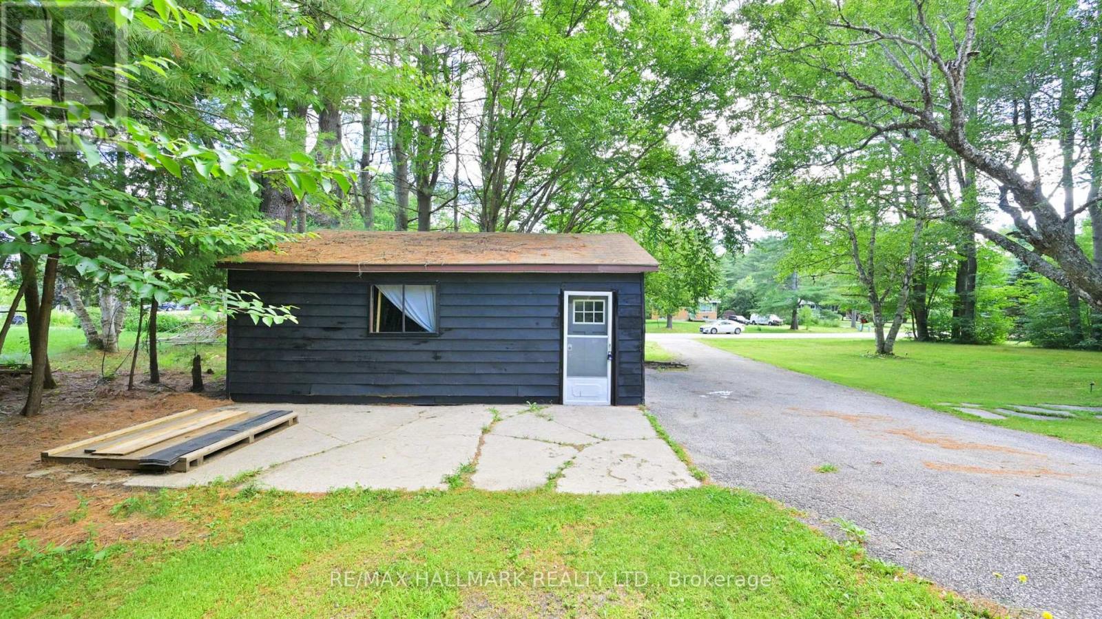 14 Sellens Avenue, Bracebridge, Ontario  P1L 1R4 - Photo 50 - X12469385