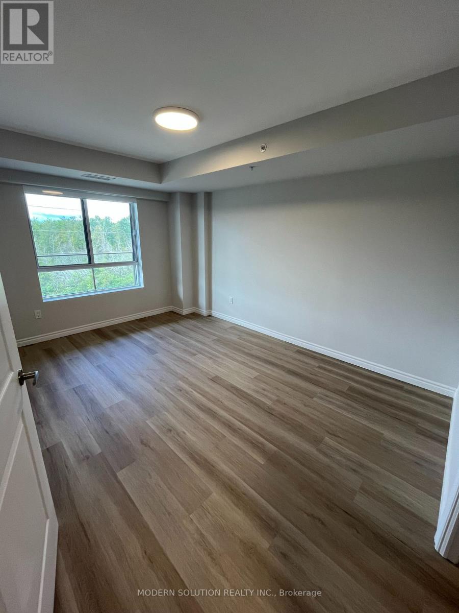 412 - 425 Watson Parkway N, Guelph, Ontario  N1E 7K5 - Photo 10 - X12469401