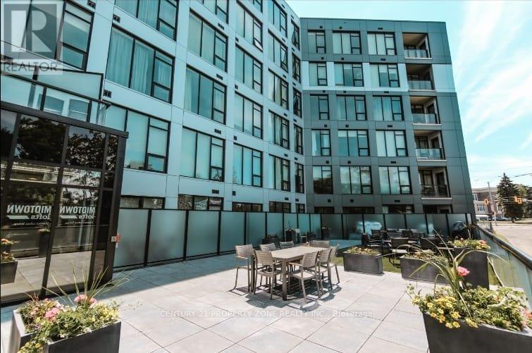 415 - 690 KING STREET W, Kitchener, Ontario