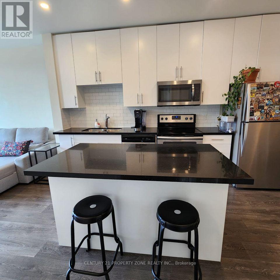 415 - 690 King Street W, Kitchener, Ontario  N2G 1G4 - Photo 14 - X12469409