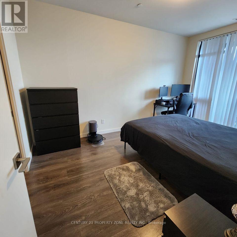 415 - 690 King Street W, Kitchener, Ontario  N2G 1G4 - Photo 19 - X12469409