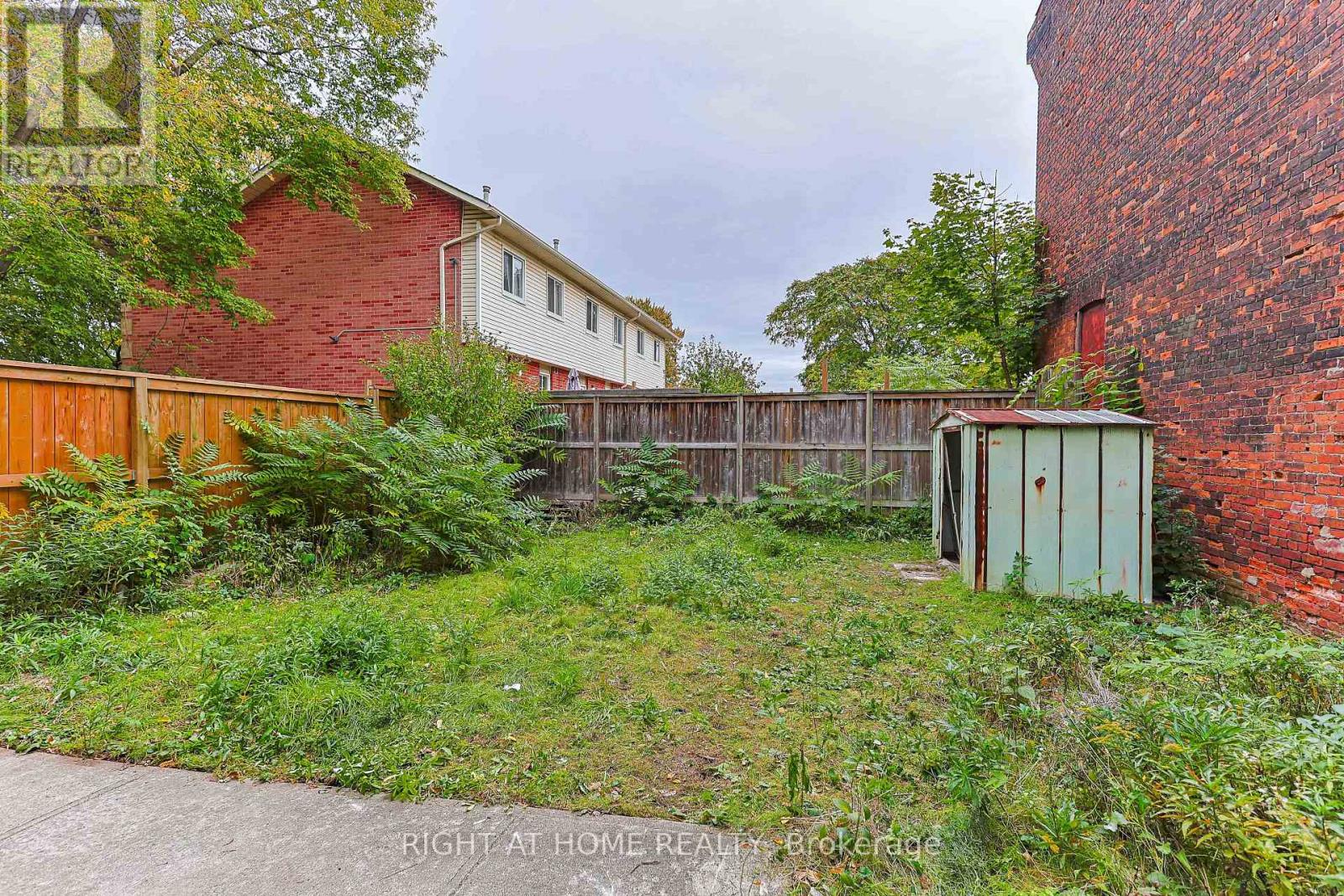 318 John Street N, Hamilton, Ontario  L8L 4P9 - Photo 34 - X12469423