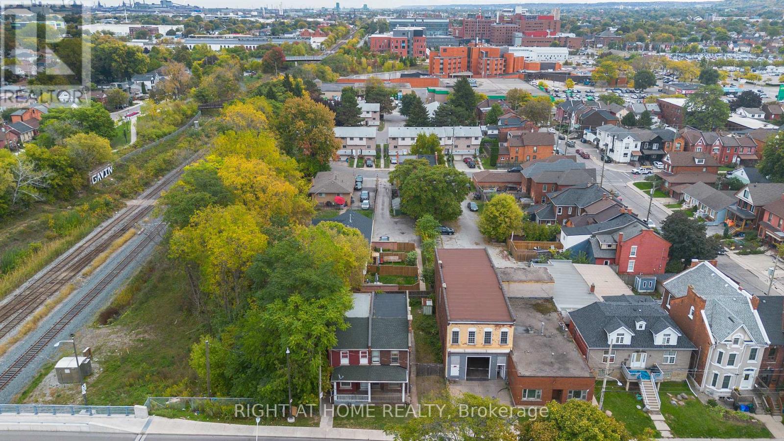 318 John Street N, Hamilton, Ontario  L8L 4P9 - Photo 37 - X12469423